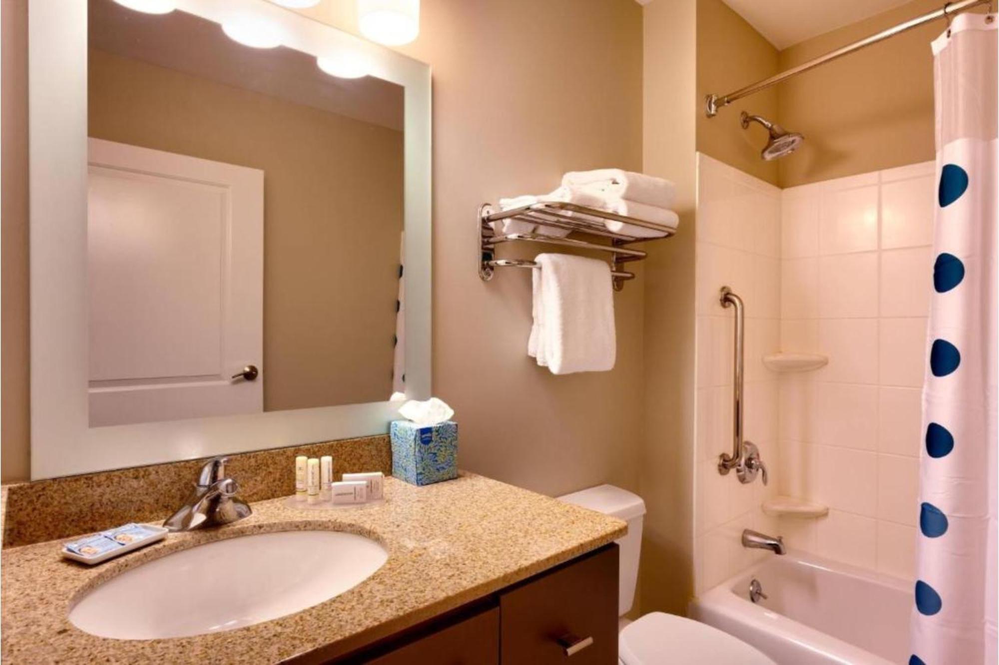 Hotel Towneplace West 3*