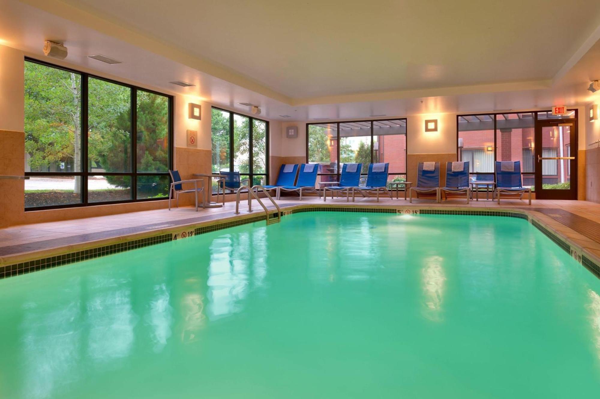 Towneplace West Hotel Omaha