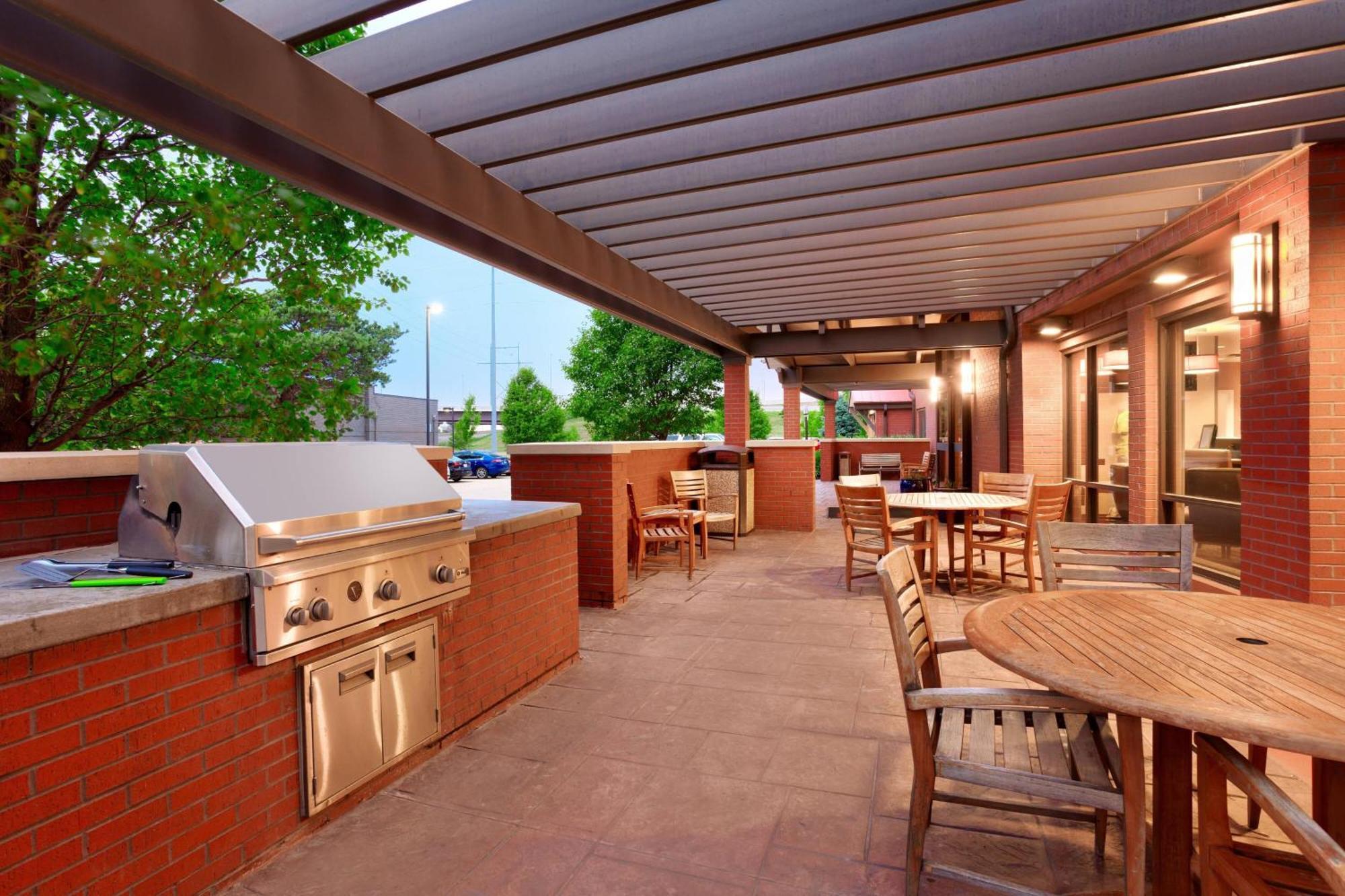 Towneplace West 3*