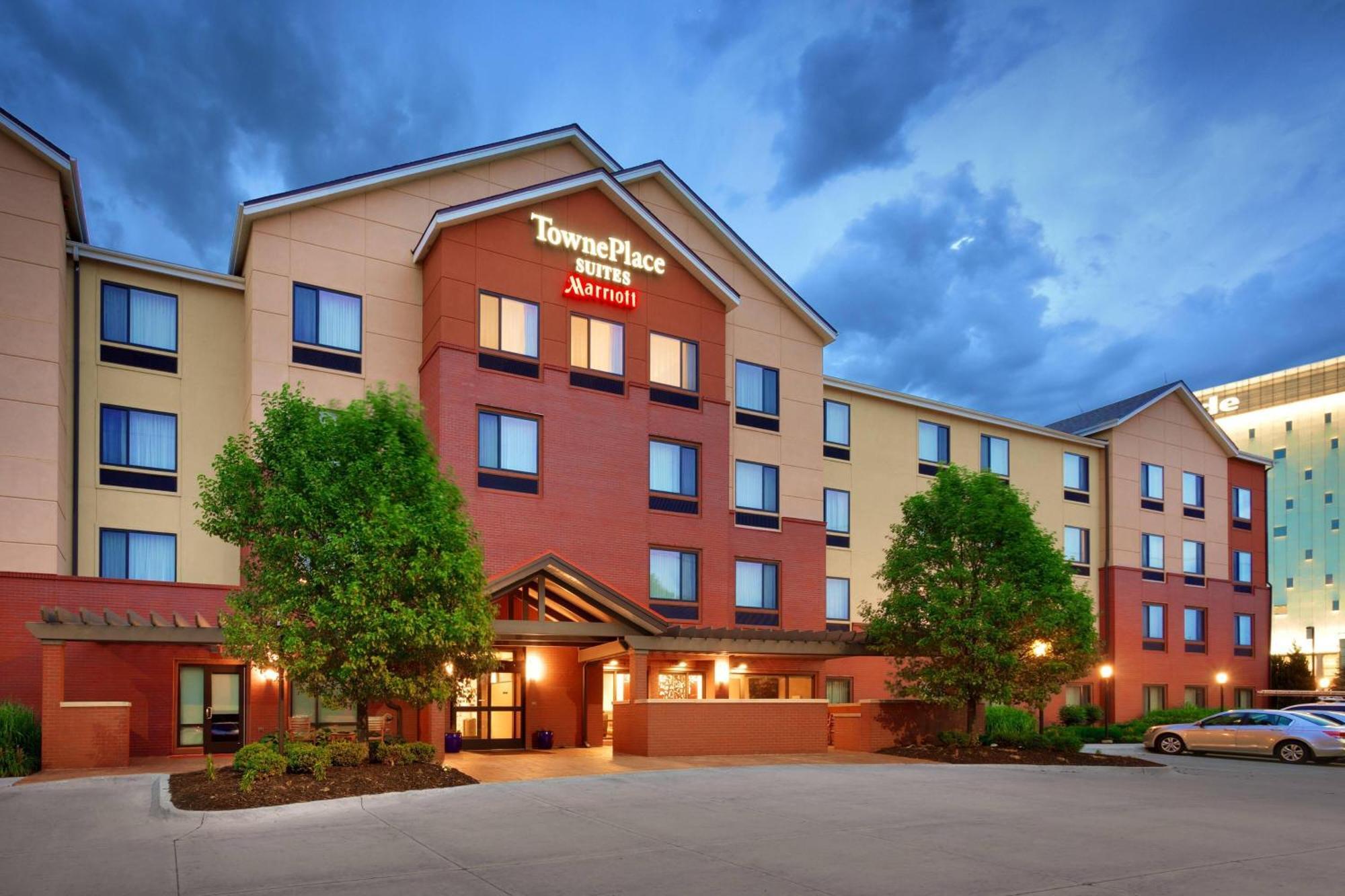 Towneplace West